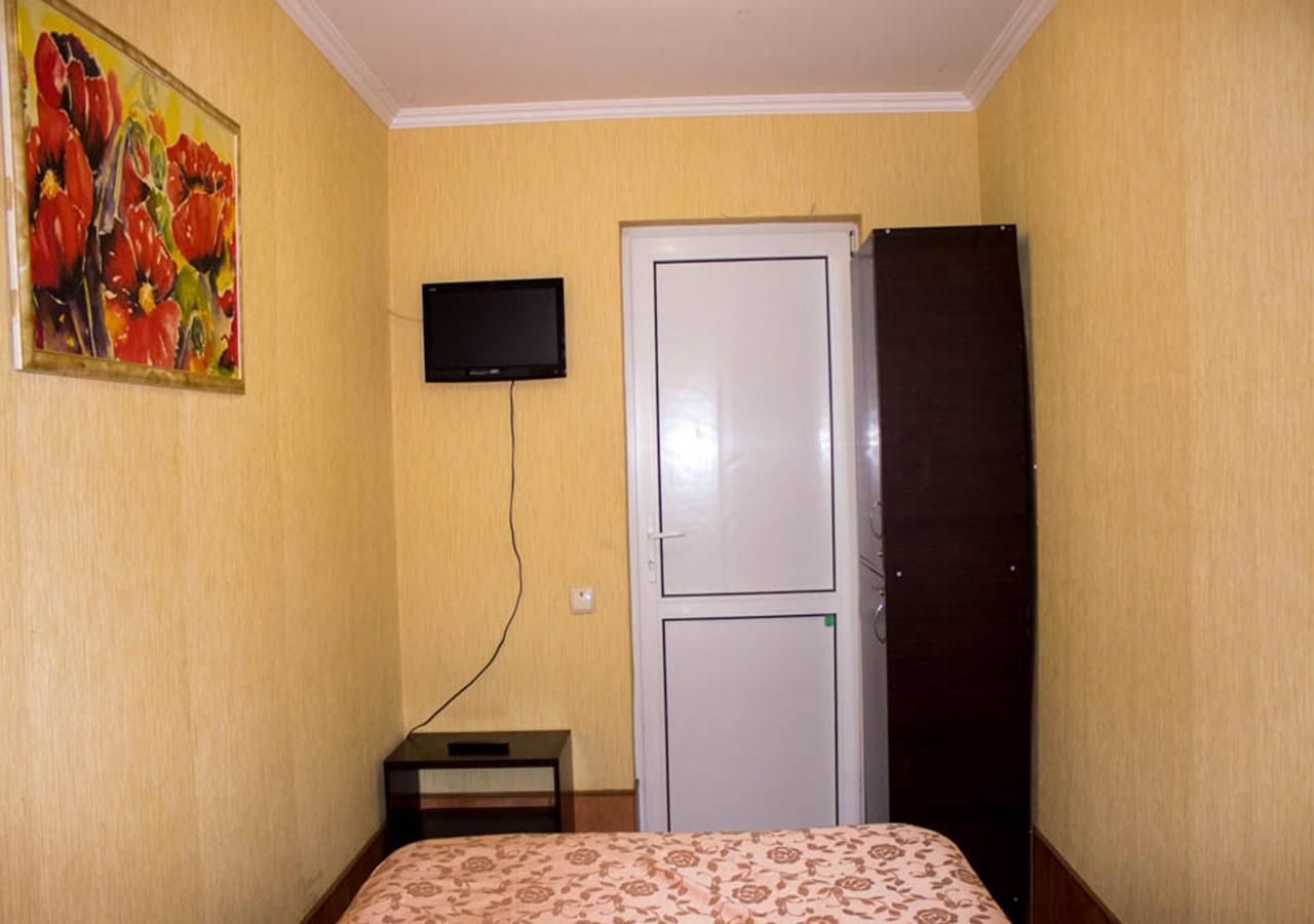 Matras Hotel Kiev Luaran gambar